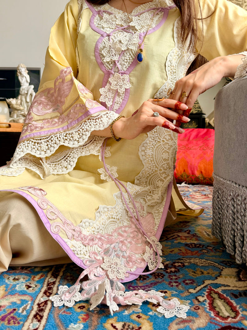 Sanwali Saloni ZA-250