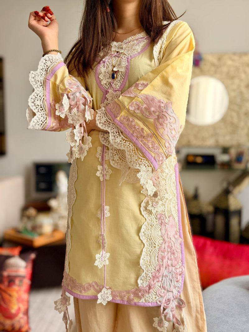 Sanwali Saloni ZA-250