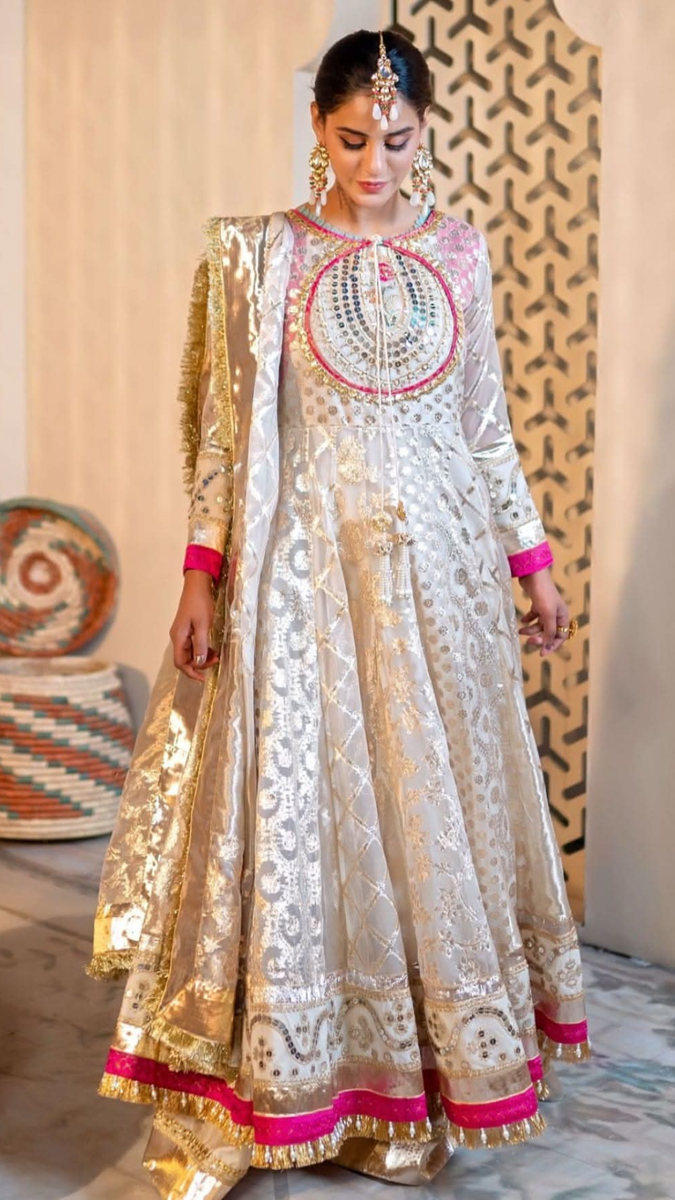NK-09 (Malika Jaan)