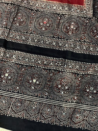 Situri Ajrak Shawl